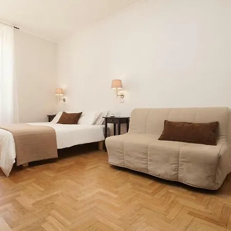 Apartament Apartments Rom - Ila02352-Cya